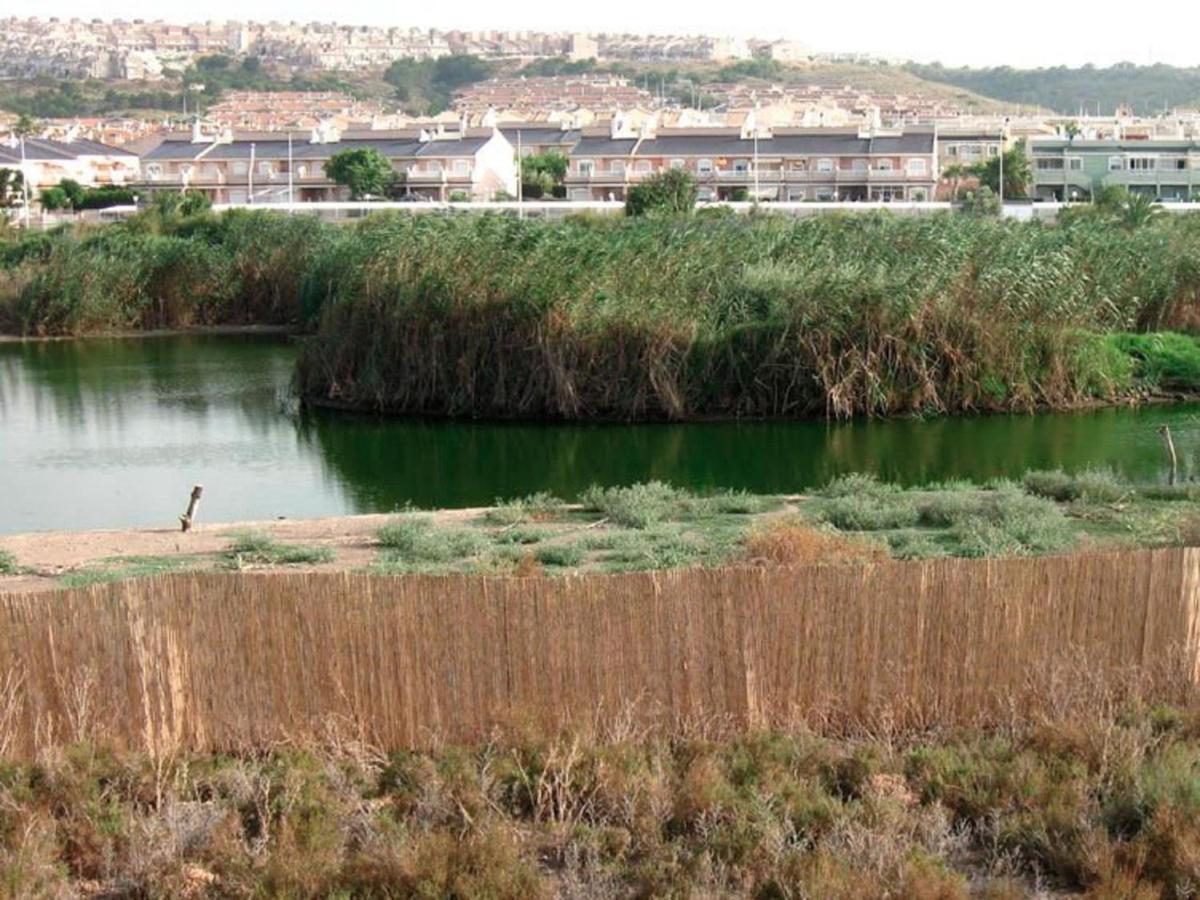 شقة Apartamento Playa آريناليس ديل سول المظهر الخارجي الصورة