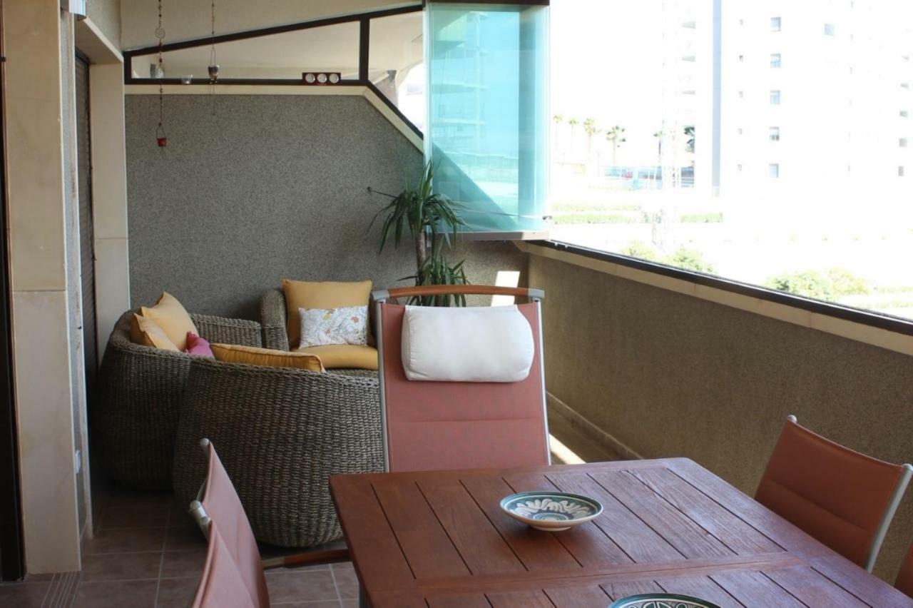 شقة Apartamento Playa آريناليس ديل سول المظهر الخارجي الصورة