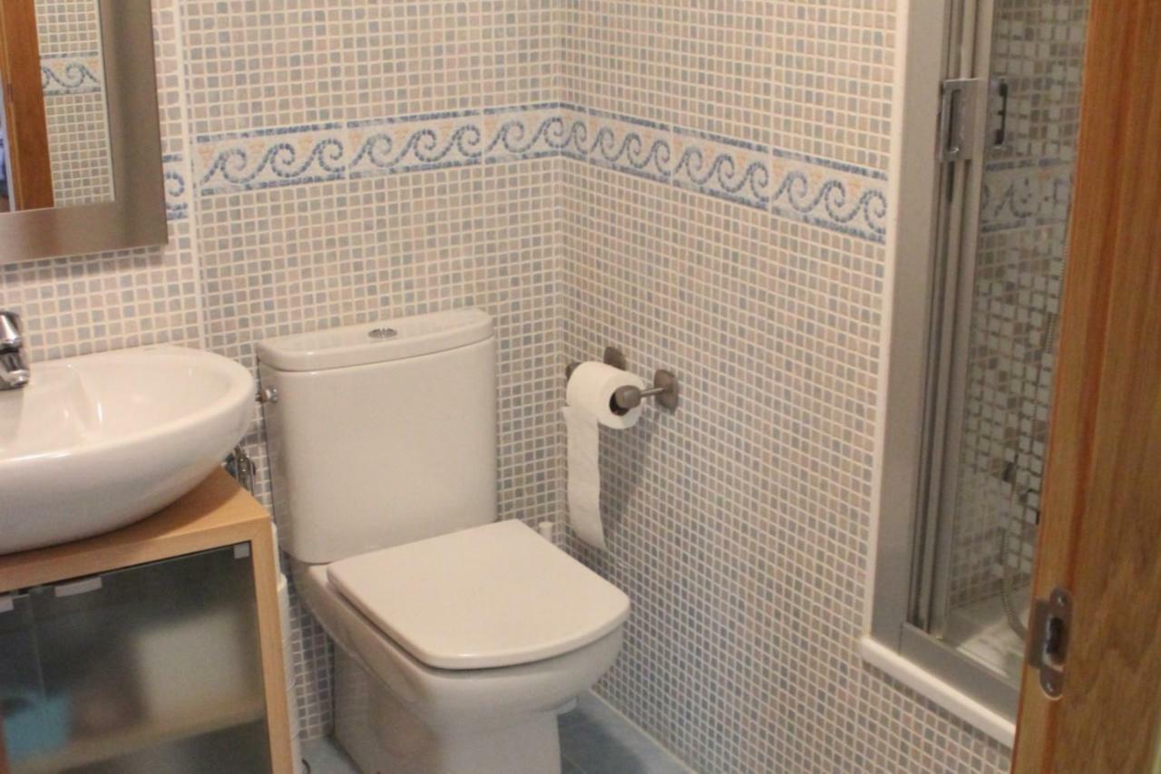 شقة Apartamento Playa آريناليس ديل سول المظهر الخارجي الصورة
