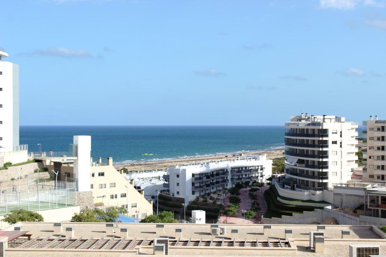 شقة Apartamento Playa آريناليس ديل سول المظهر الخارجي الصورة