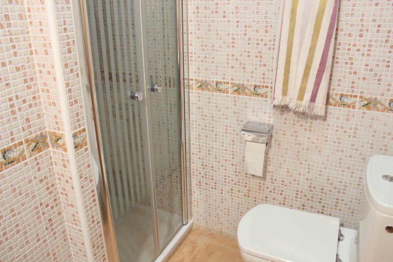 شقة Apartamento Playa آريناليس ديل سول المظهر الخارجي الصورة